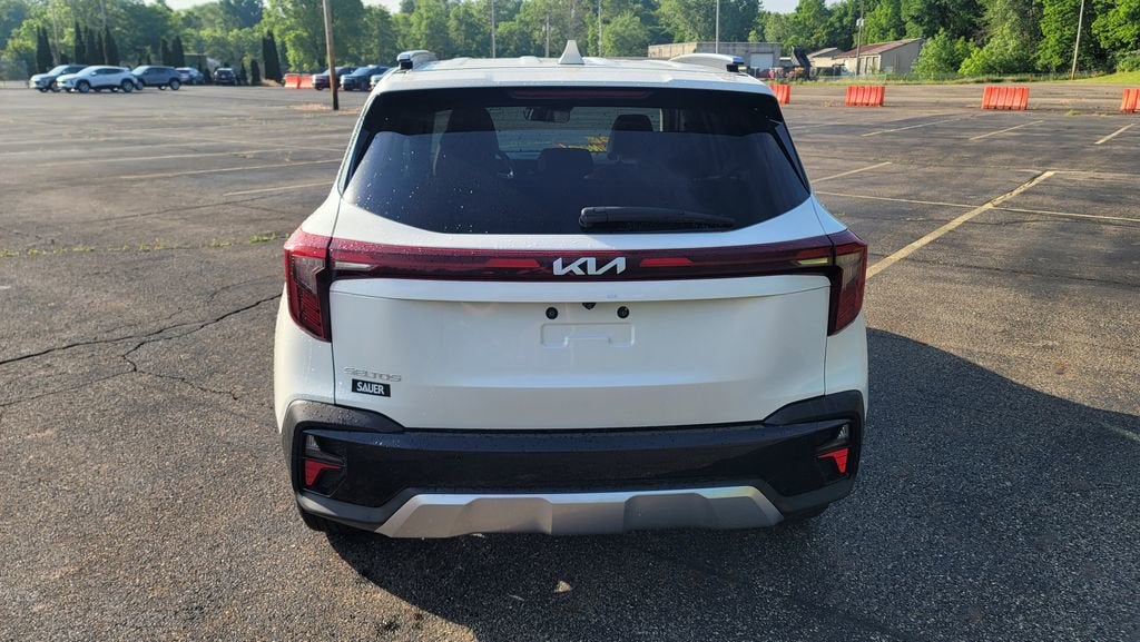 2025 Kia Seltos EX