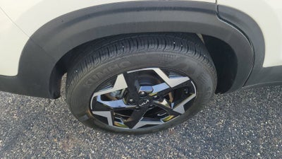 2025 Kia Seltos EX