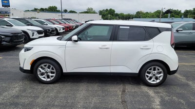 2024 Kia Soul LX