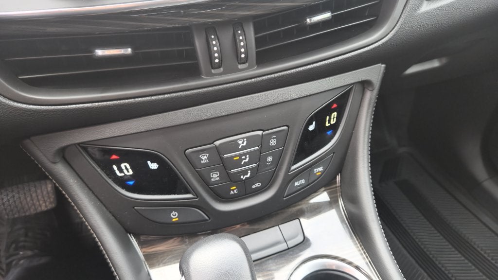 2019 Buick Envision Essence